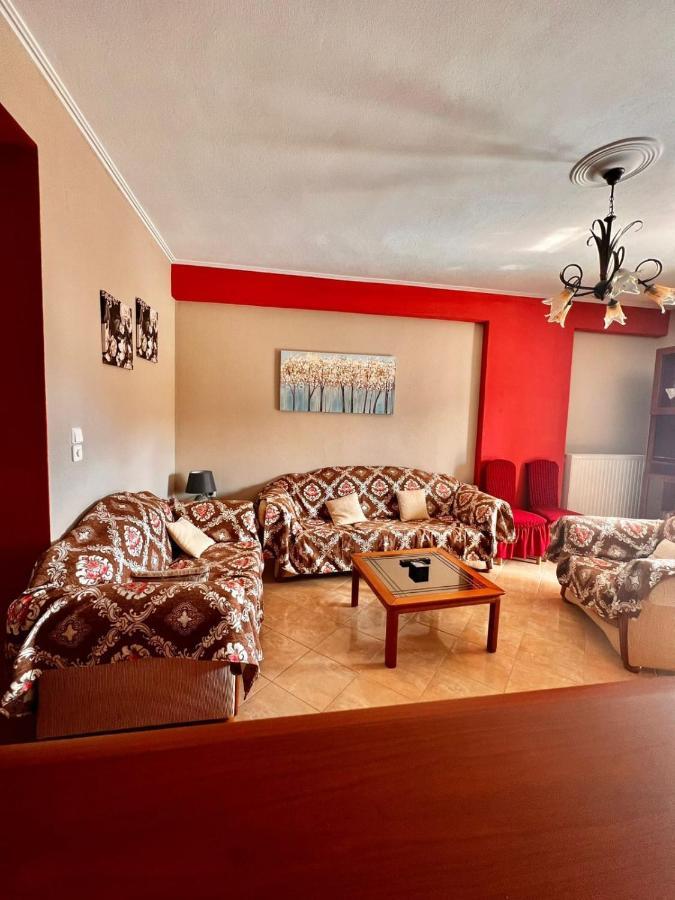 شقة Teo'S House 3 كالامباكا المظهر الخارجي الصورة